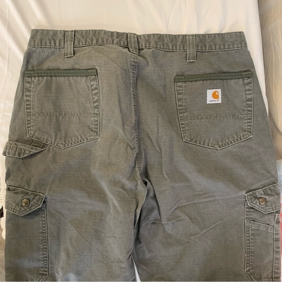 Carhartt cargo in great used condition - Picture 2 of 8